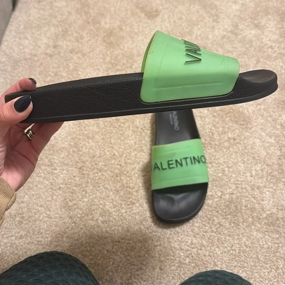 Valentino Green and Black Slides - Picture 3 of 4